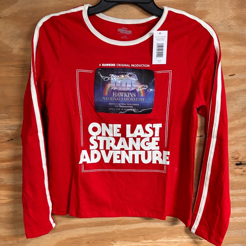 NWT Stranger Things Long Sleeve Tee Size